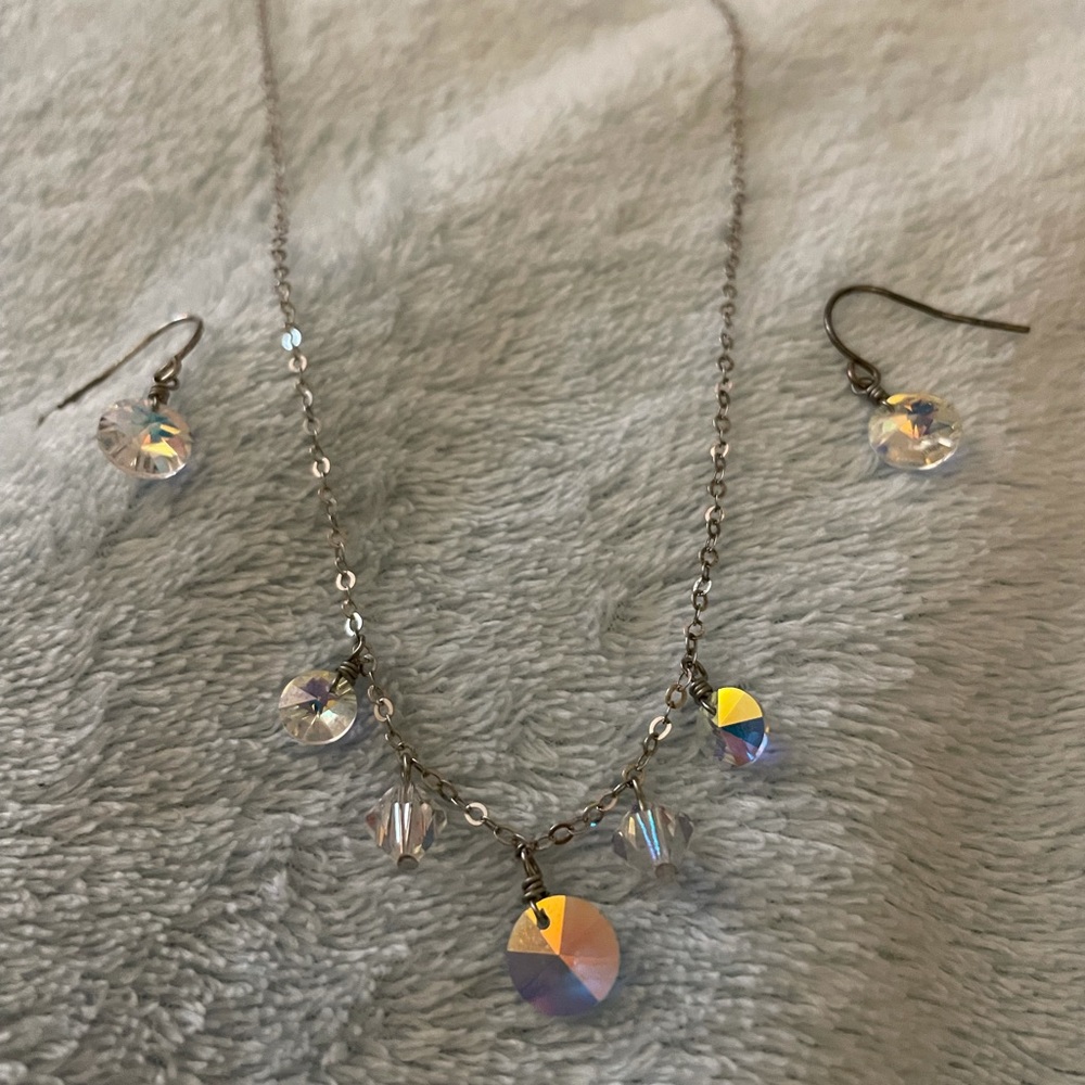 Necklace/Earring Set Like New!